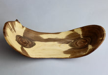 Load image into Gallery viewer, Walnut Bowl