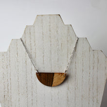 Load image into Gallery viewer, Oak Necklace