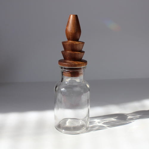 Mesquite Lidded Glads Jar