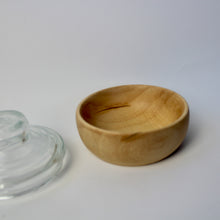 Load image into Gallery viewer, Lidded Maple Spice Bowl