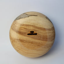Load image into Gallery viewer, Spalted Maple Fruit Bowl