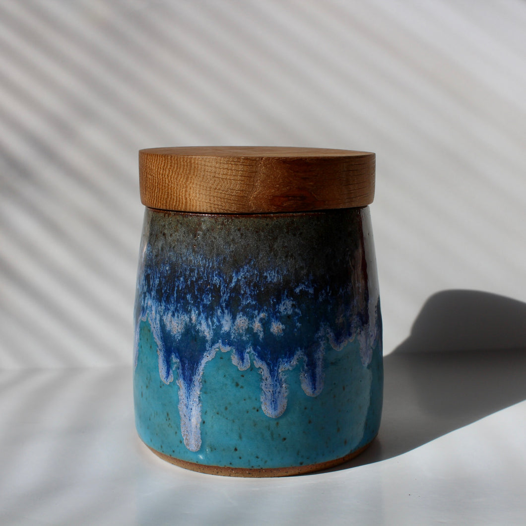 Cloudhead Ceramic Jar with White Oak Lid