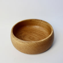 Load image into Gallery viewer, Thick Rim White Oak Bowl