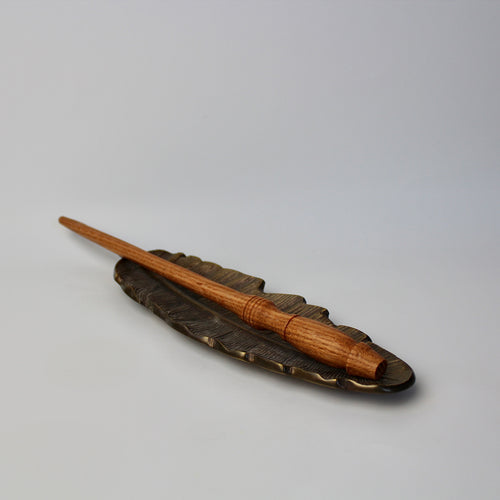 Red Oak Wand with Serpentine Core
